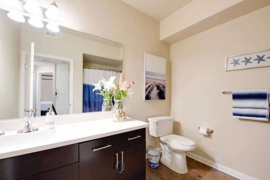 The Nest A Spacious 1 Bedroom Apartment With A Pool View Los Angeles Exterior foto